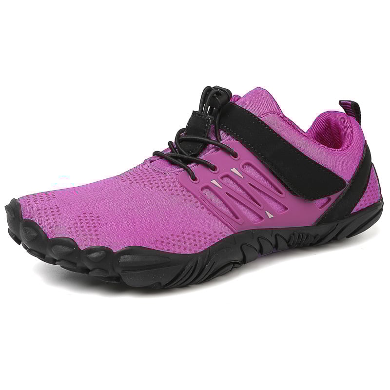 Outdoor hiking shoes