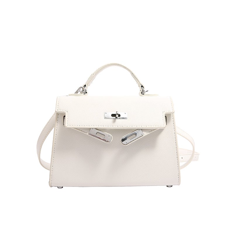 A versatile and classic single-shoulder crossbody bag