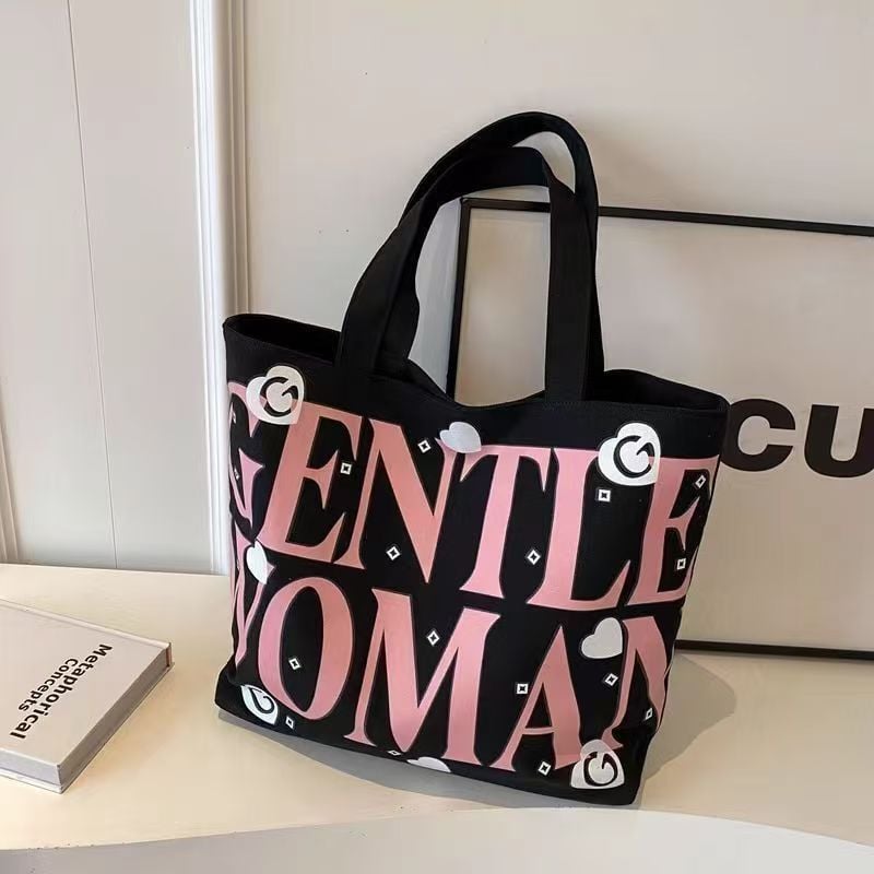 Large-capacity tote bag