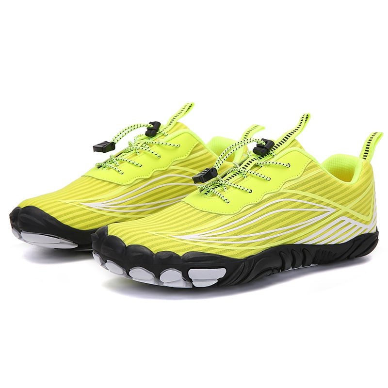 Climbing shoe with thick sole