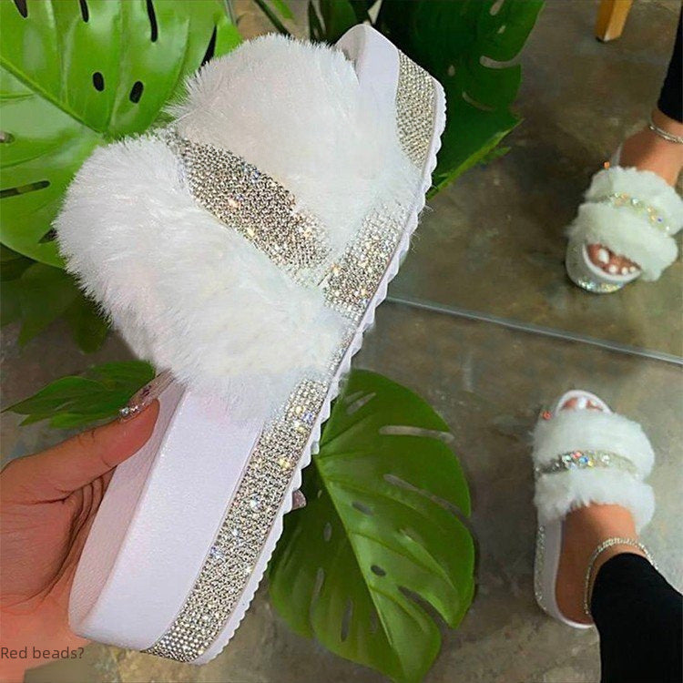 Thick-soled slippers
