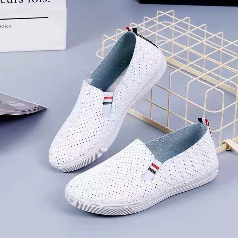 Old Beijing Cloth Shoes Women's Hollow Breathable Single-layer Shoes Flat Bottom All-match Cyber Popular White Shoes Soft Bottom