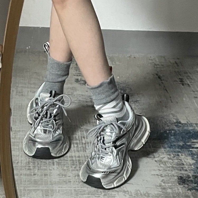 Silver thick-soled sports casual shoes
