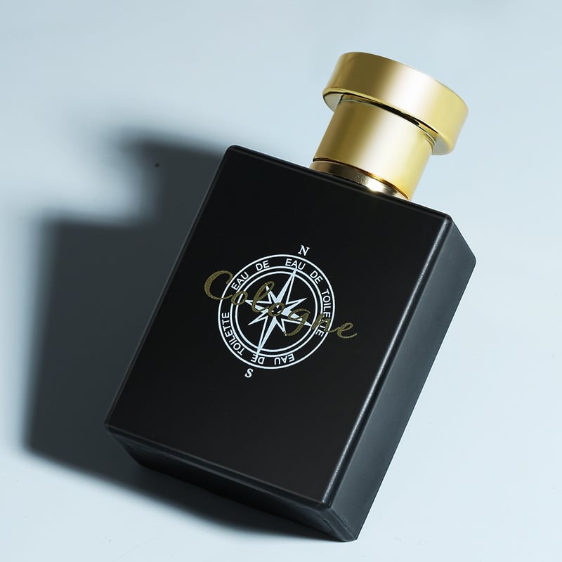 Men's perfume, lasting fragrance, ocean fragrance, gentleman's wood fragrance