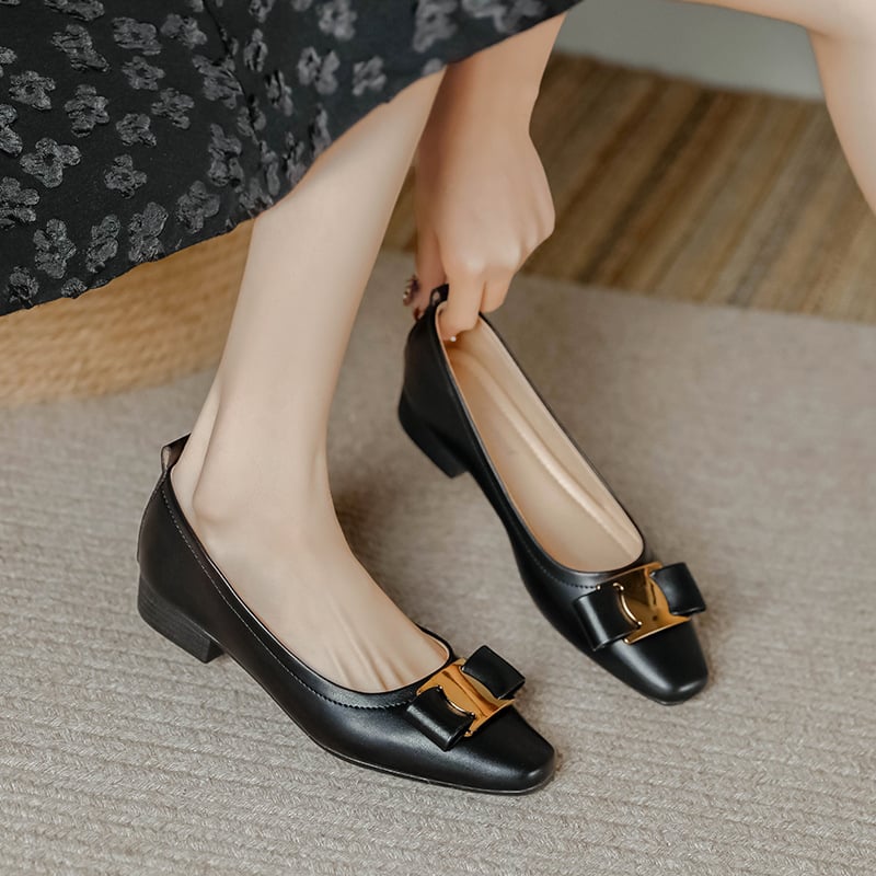 Shallow-mouthed evening breeze bean shoes, soft leather and soft soles, large-sized women's shoes