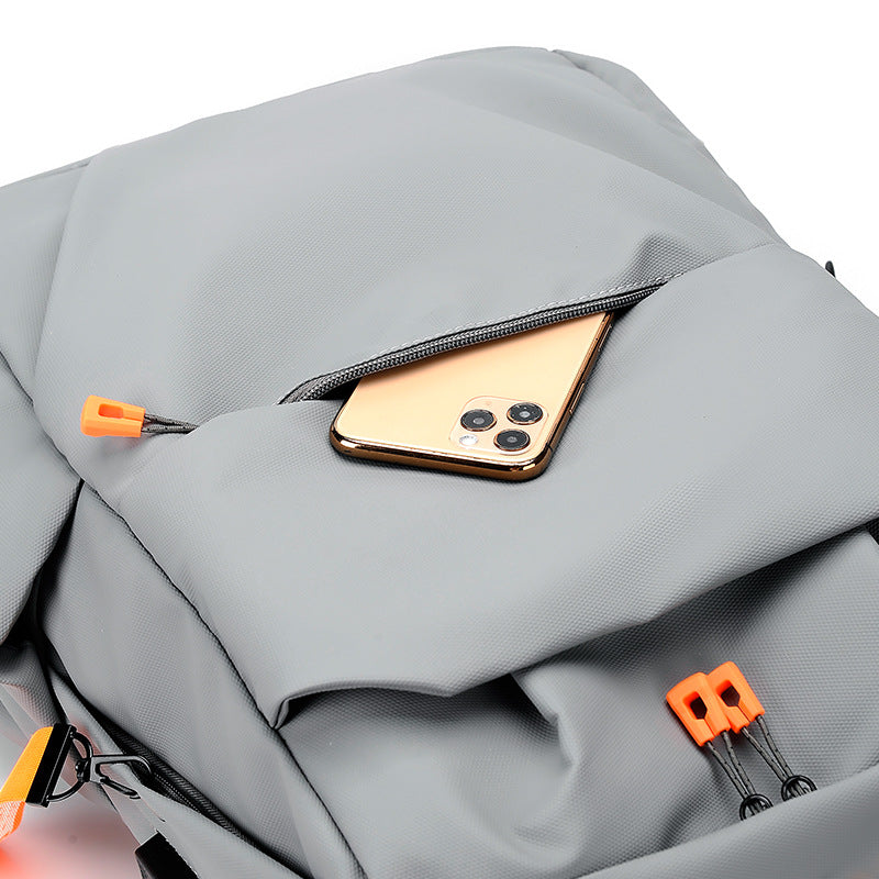 Large-capacity men's backpack