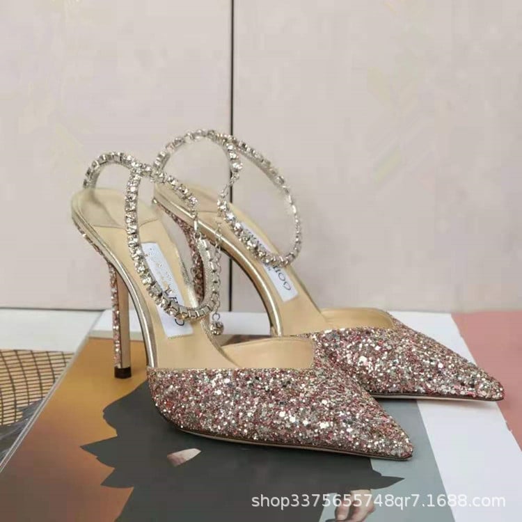 Women in flip-flops