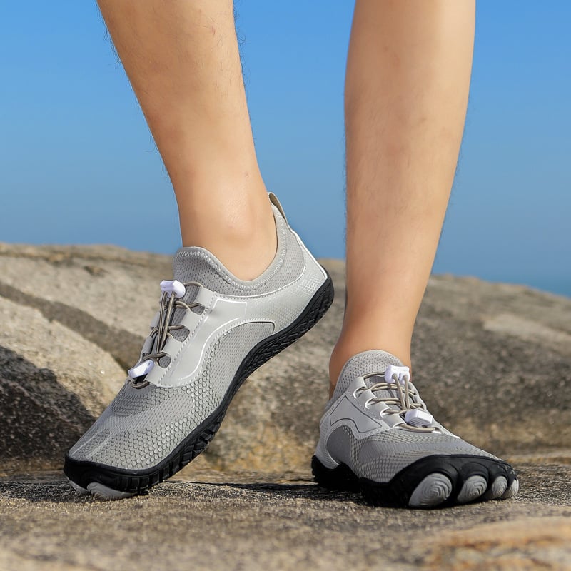 Outdoor hiking and rappelling shoes