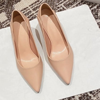 Women's slender and pointed-toe French-style large-sized low-heeled slip-on shoes