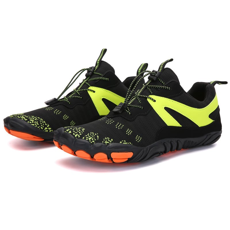 Climbing shoe with thick sole