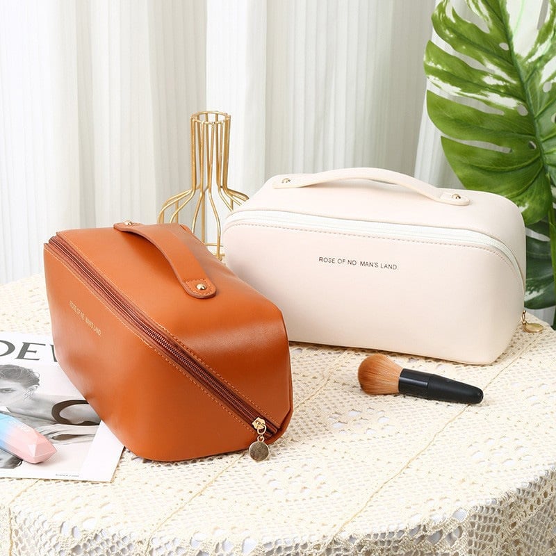 New Fashion Portable Waterproof Cosmetic Bag for Travel