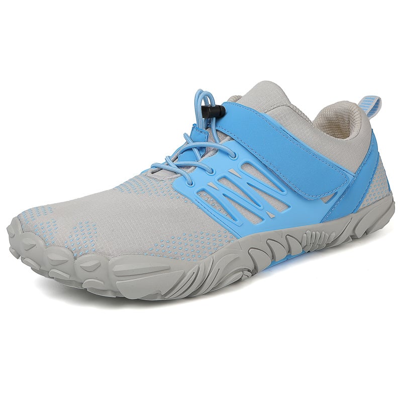 Outdoor hiking shoes