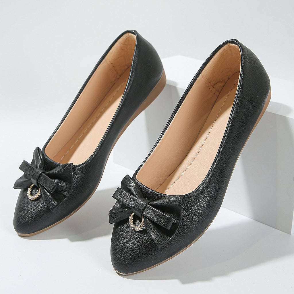 Fashionable butterfly shoes