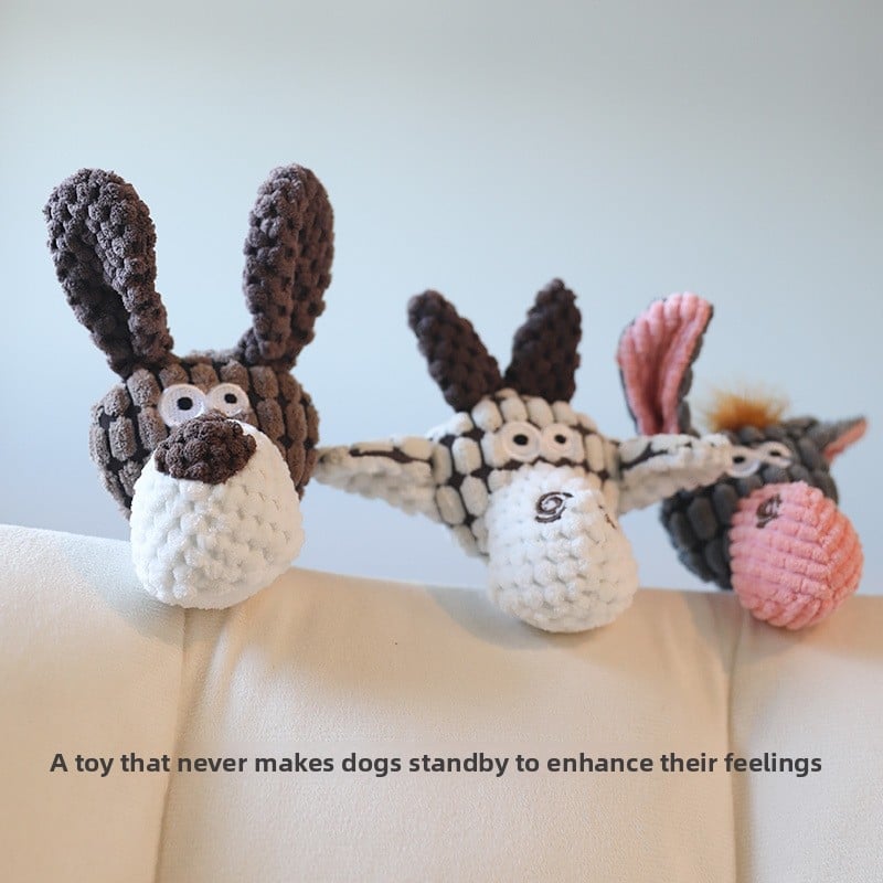 Pet plush toys that can withstand biting and grinding teeth