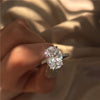 A large oval zircon ring plated with white gold