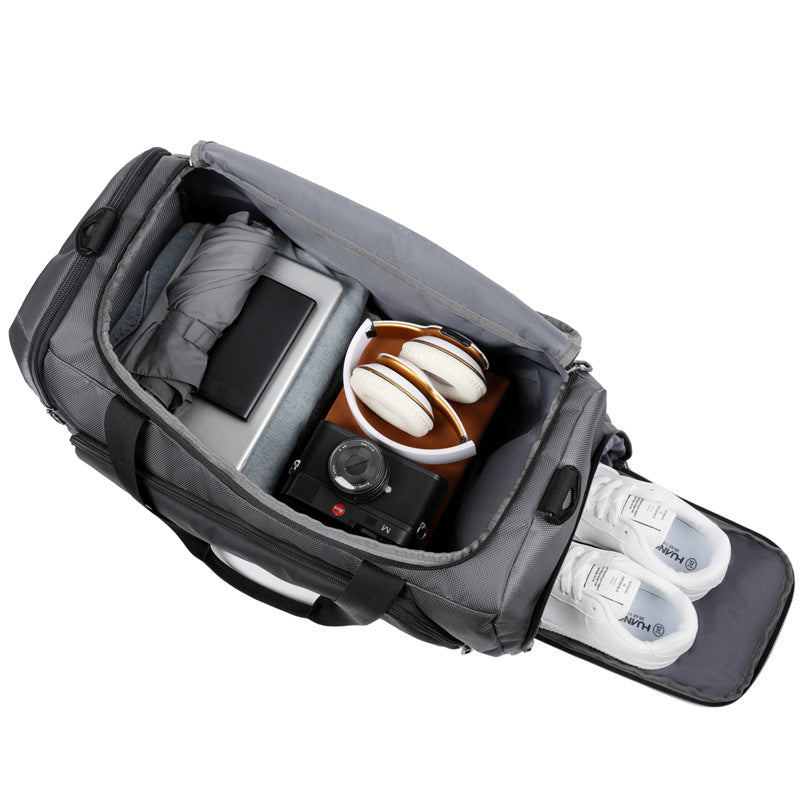 Fitness bag: Large-capacity dry-wet separation sports bag