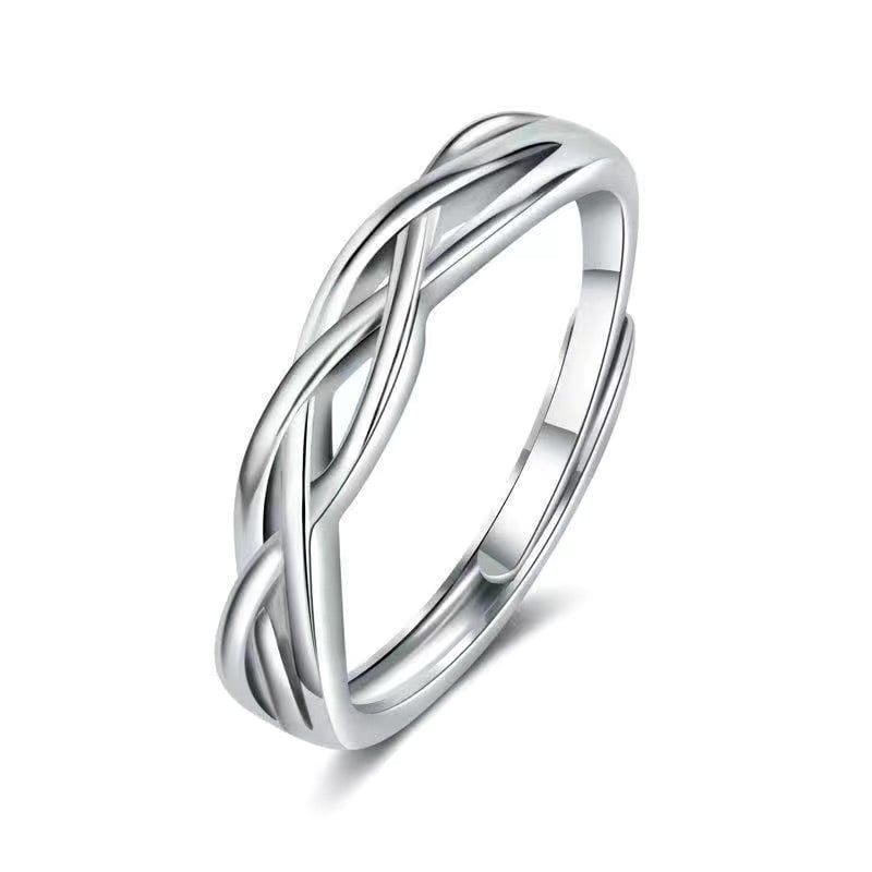 Adjustable diamond ring