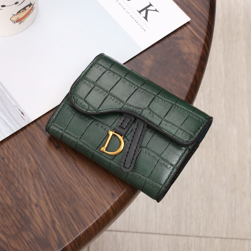 Crocodile-patterned embossed small wallet