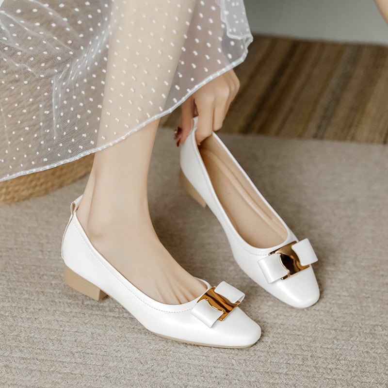Shallow-mouthed evening breeze bean shoes, soft leather and soft soles, large-sized women's shoes