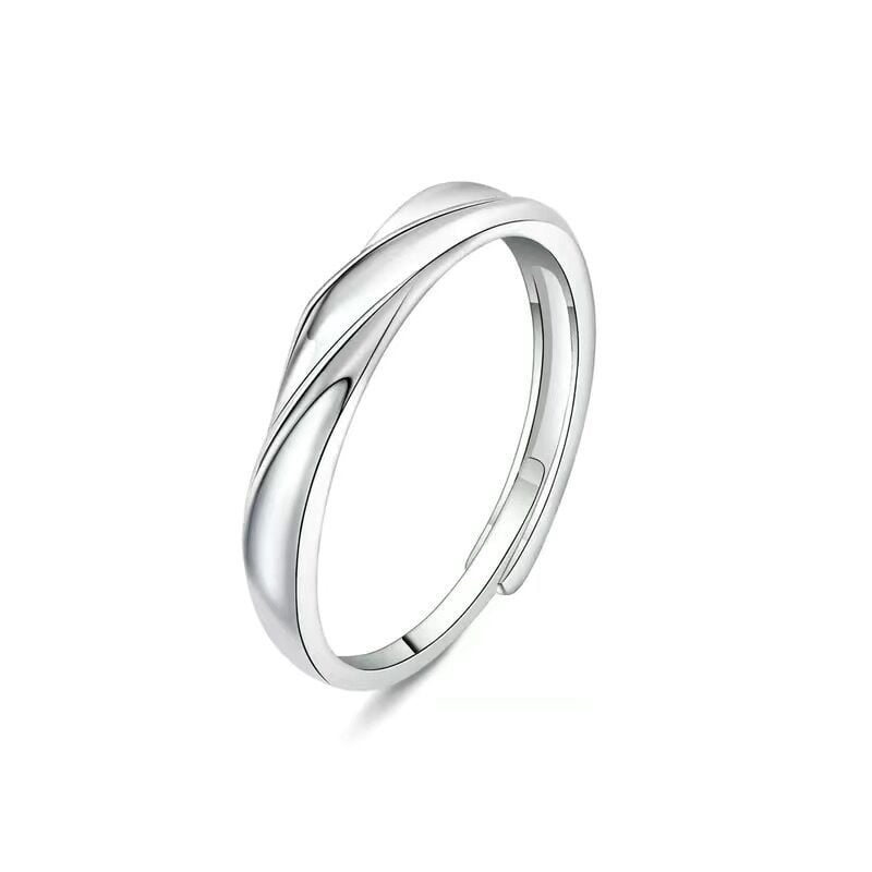 Adjustable diamond ring