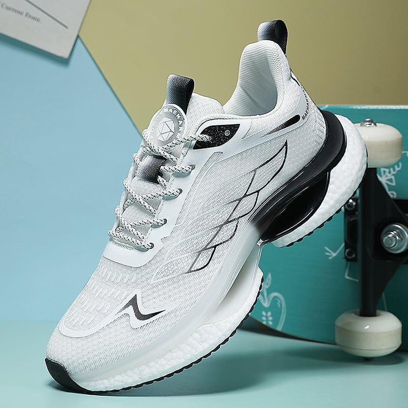 Men's sports shoes